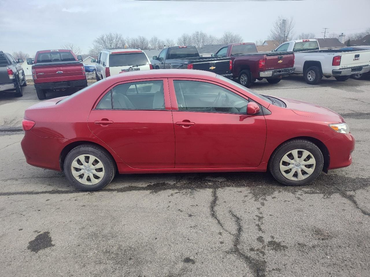 Toyota Corolla 4dr Sdn LE Auto 2009