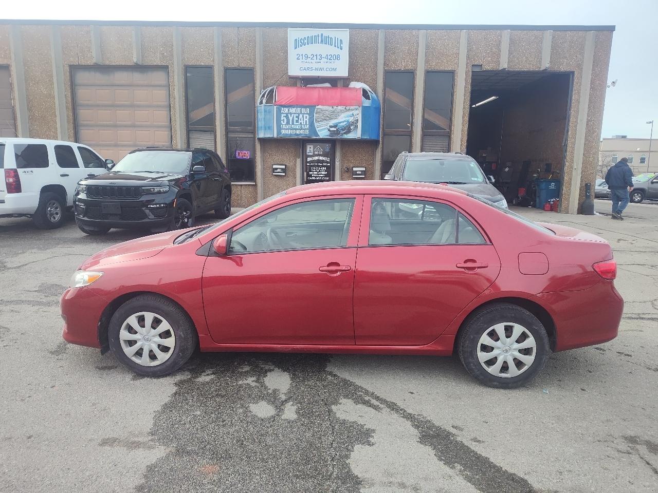 Toyota Corolla 4dr Sdn LE Auto 2009