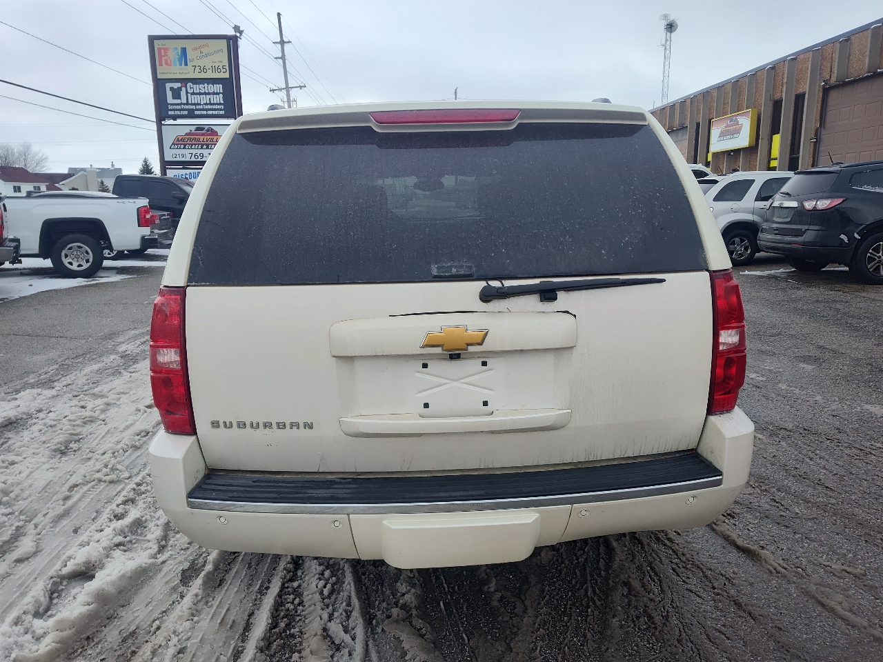 Chevrolet Suburban 4WD 4dr 1500 LTZ 2013