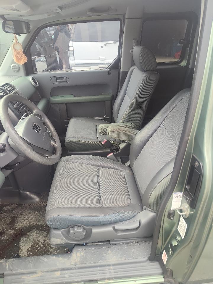 Honda Element 2WD EX Auto 2004