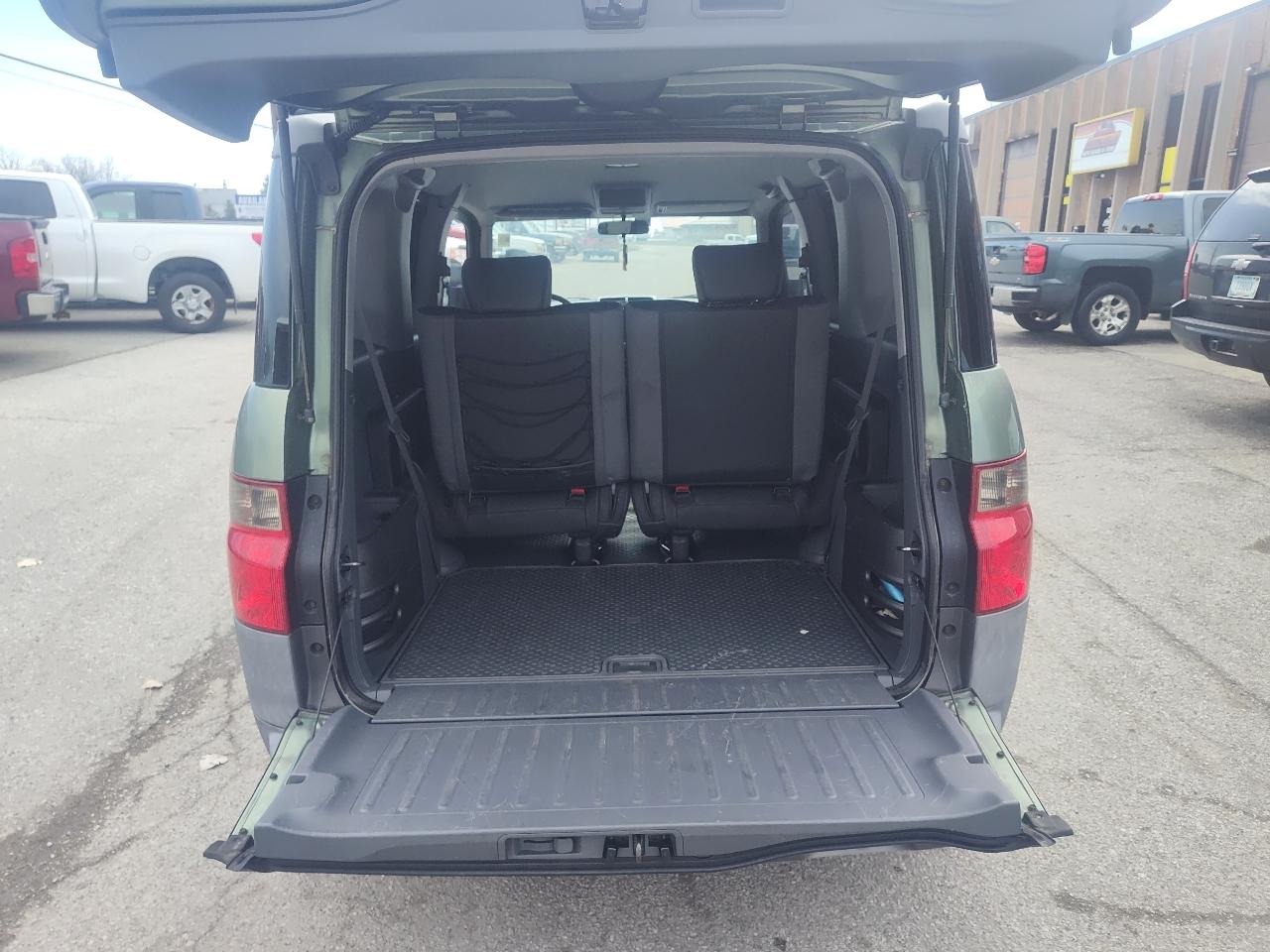 Honda Element 2WD EX Auto 2004