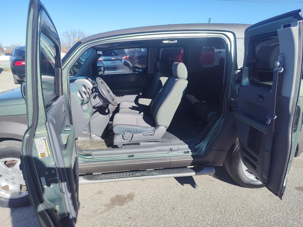 Honda Element 2WD EX Auto 2004