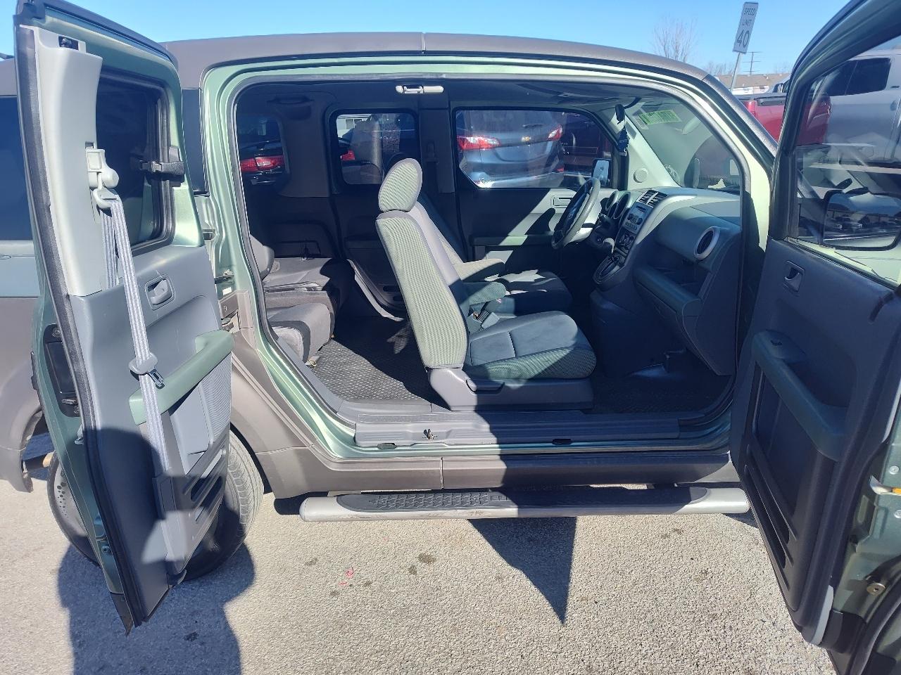 Honda Element 2WD EX Auto 2004