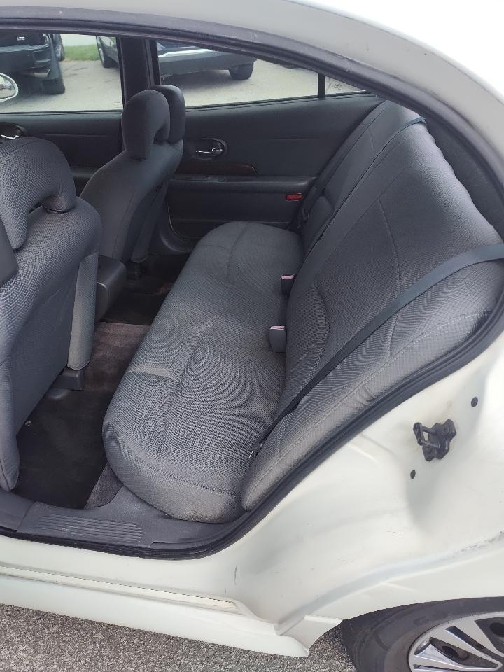 Buick LeSabre 4dr Sdn Custom 2004