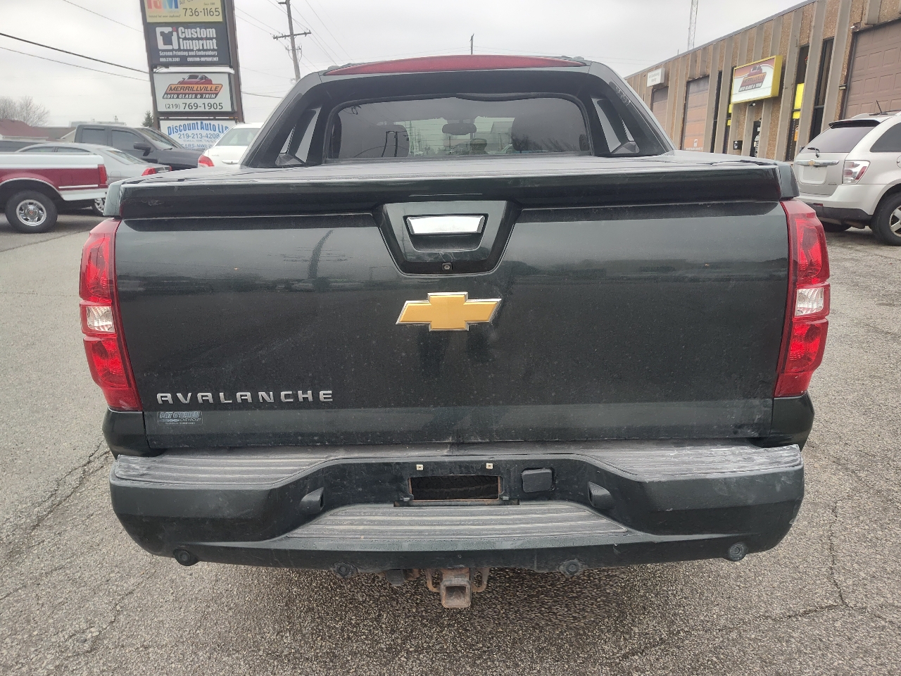 Chevrolet Avalanche 4WD Crew Cab LTZ 2013