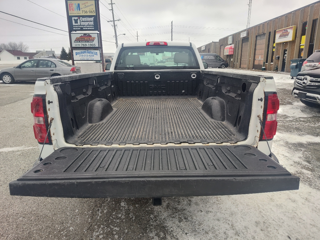 GMC Sierra 1500 4WD Reg Cab 133.0" 2014