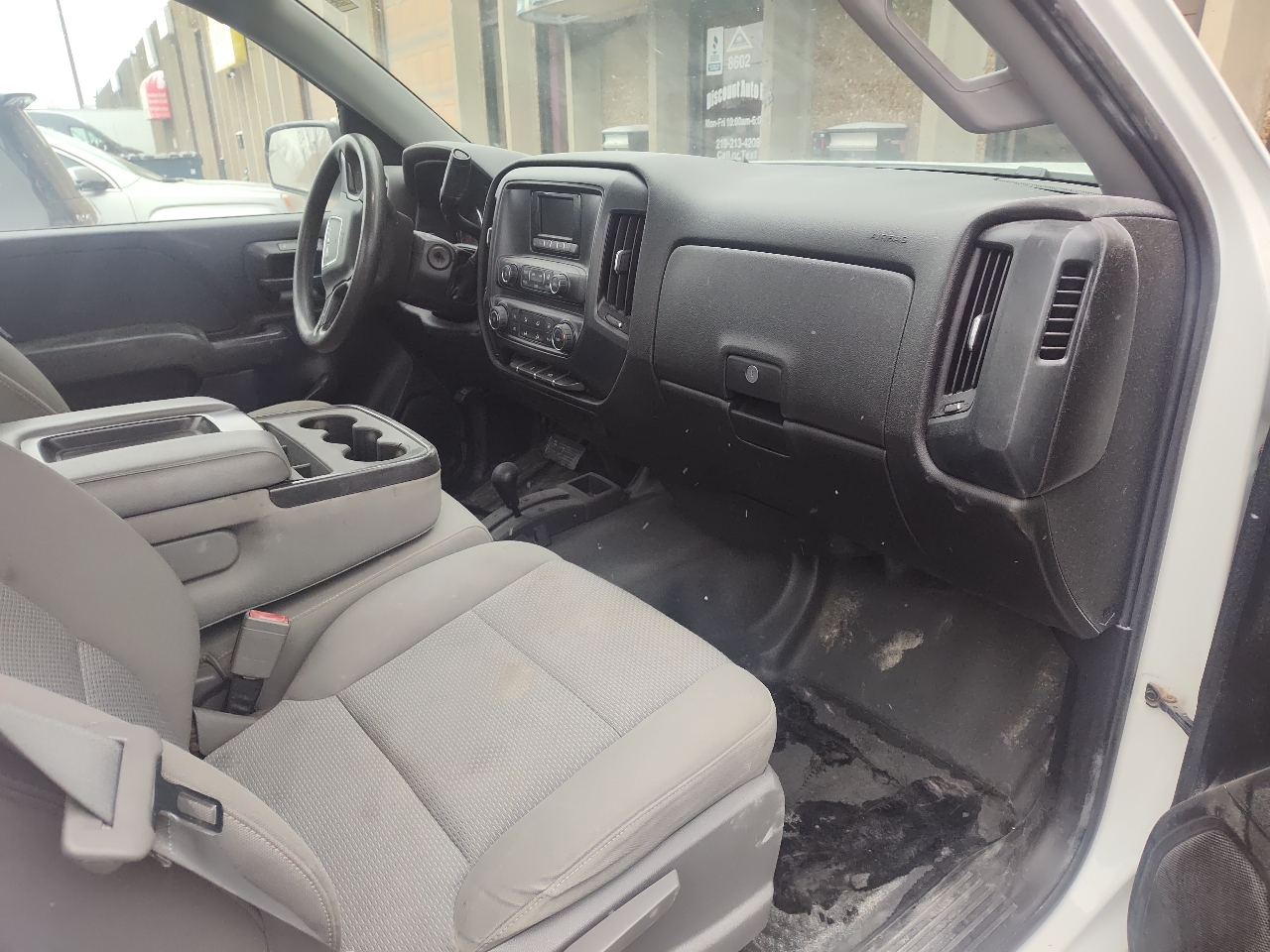 GMC Sierra 1500 4WD Reg Cab 133.0" 2014