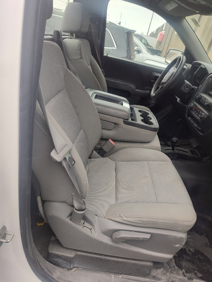 GMC Sierra 1500 4WD Reg Cab 133.0" 2014