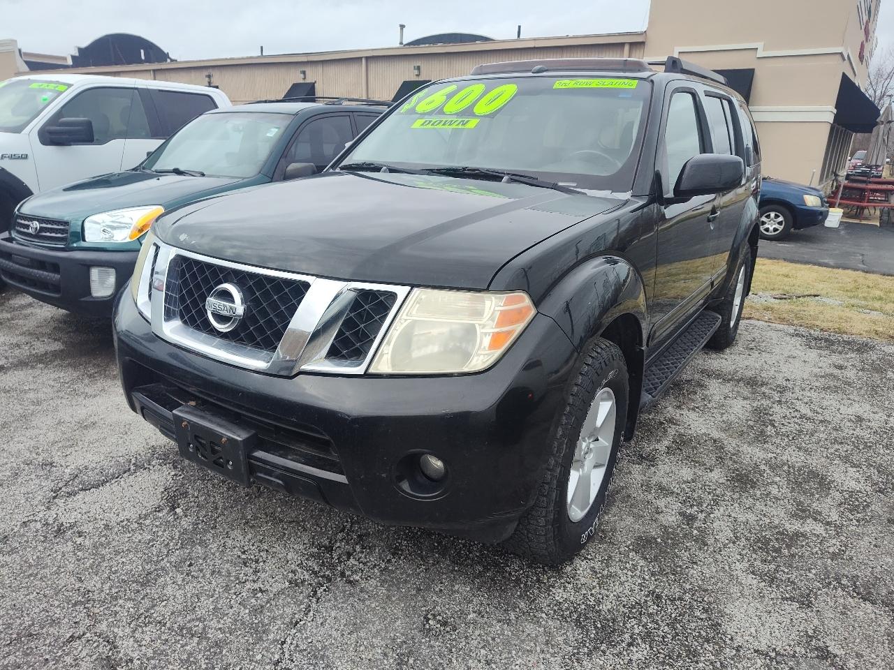 Nissan Pathfinder 4WD 4dr V6 SE 2008