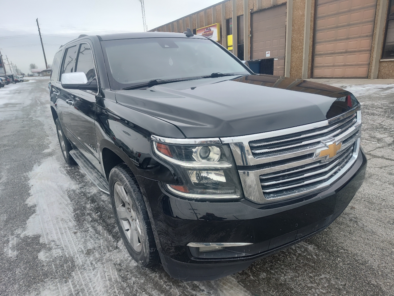 Chevrolet Tahoe 4WD 4dr Premier 2017