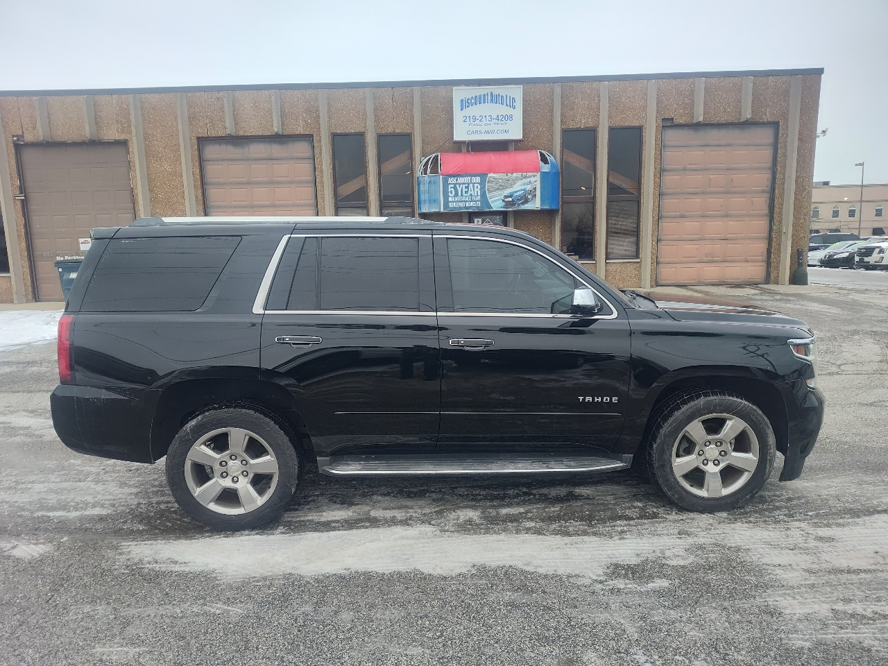 Chevrolet Tahoe 4WD 4dr Premier 2017