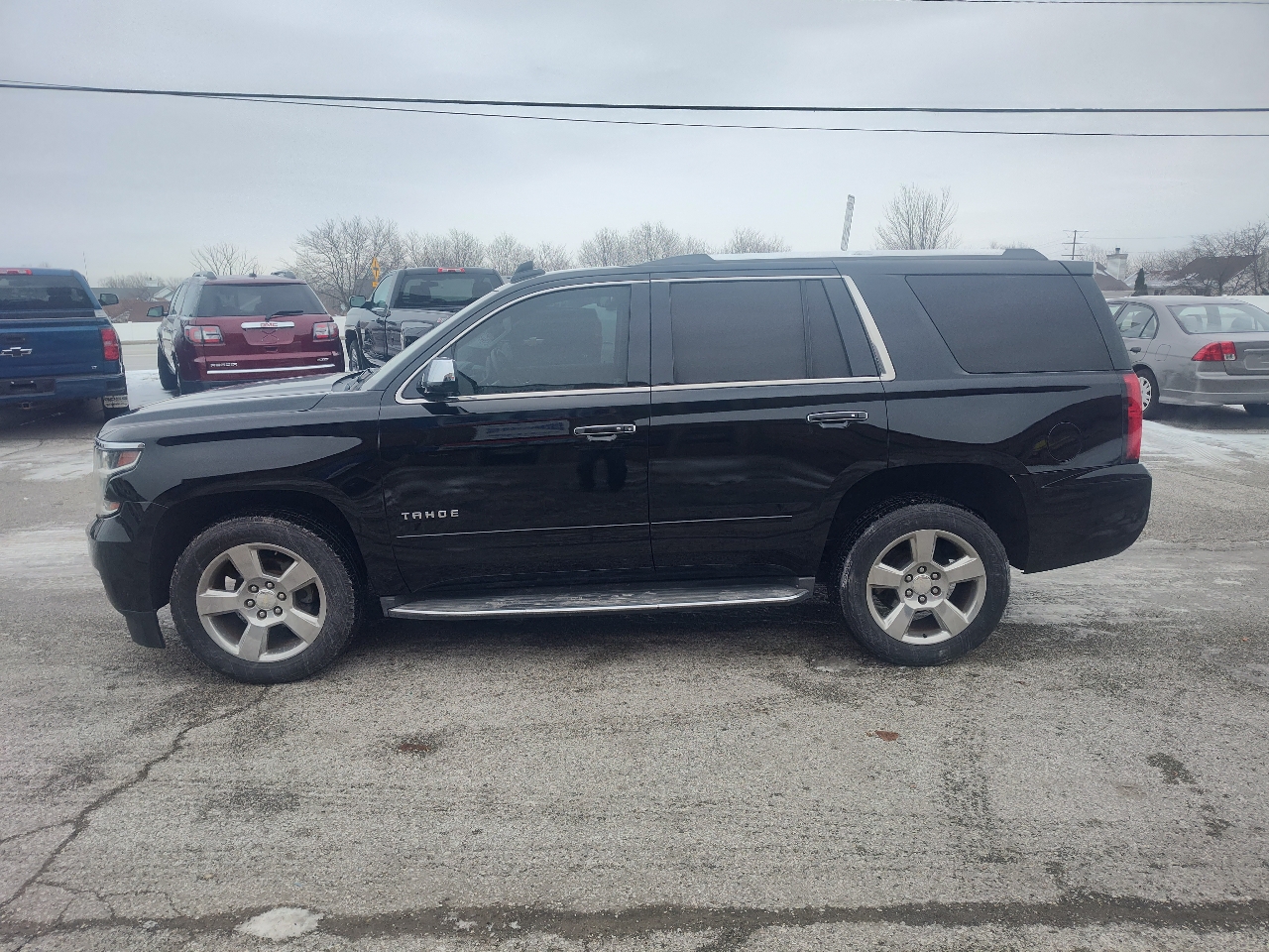 Chevrolet Tahoe 4WD 4dr Premier 2017