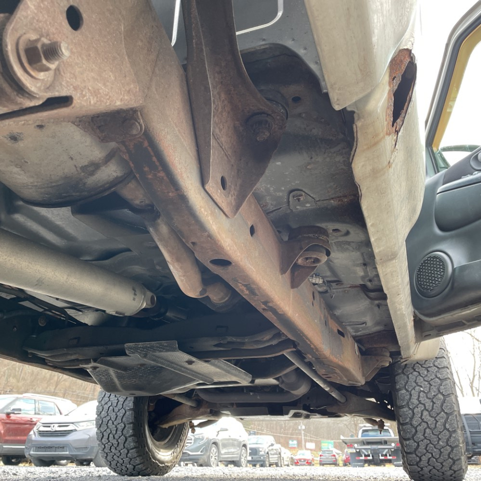 GMC Sonoma Ext Cab 123" WB 4WD SLS 2003