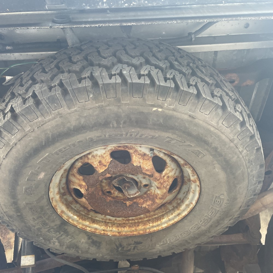 GMC Sonoma Ext Cab 123" WB 4WD SLS 2003