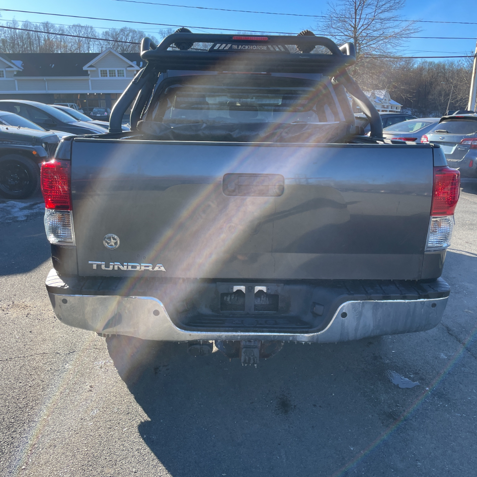 Toyota Tundra 4WD Truck CrewMax 5.7L V8 6-Spd AT LTD (Natl) 2012