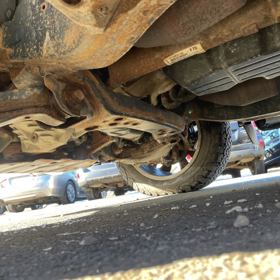 Toyota Tundra 4WD Truck CrewMax 5.7L V8 6-Spd AT LTD (Natl) 2012