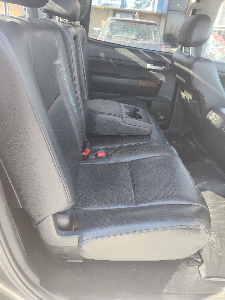 Toyota Tundra 4WD Truck CrewMax 5.7L V8 6-Spd AT LTD (Natl) 2012