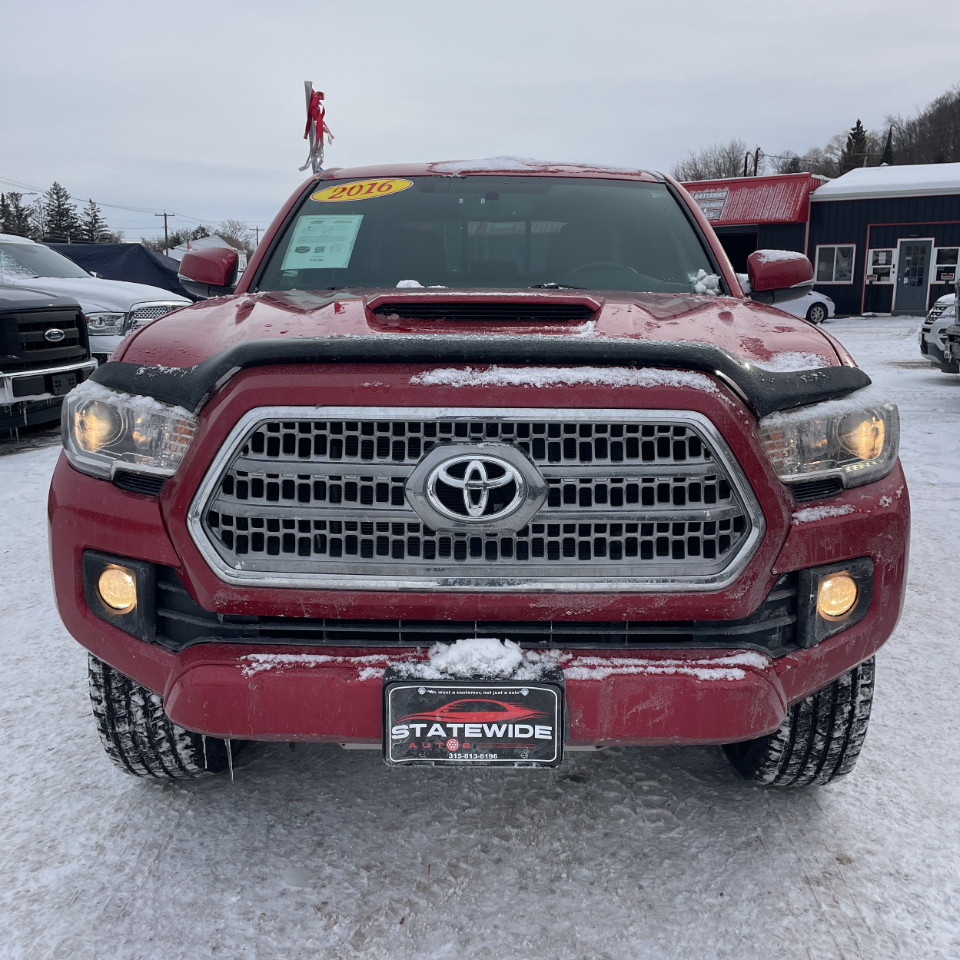 Toyota Tacoma 4WD Double Cab V6 AT SR (Natl) 2016