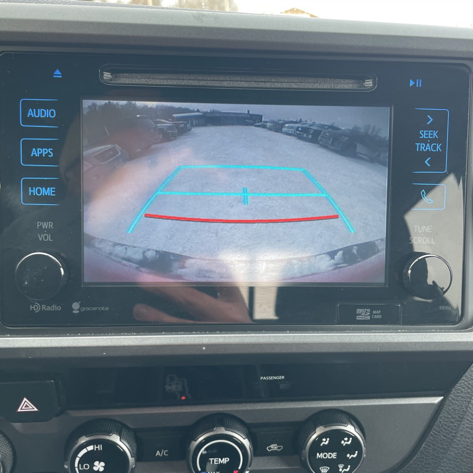 Toyota Tacoma 4WD Double Cab V6 AT SR (Natl) 2016