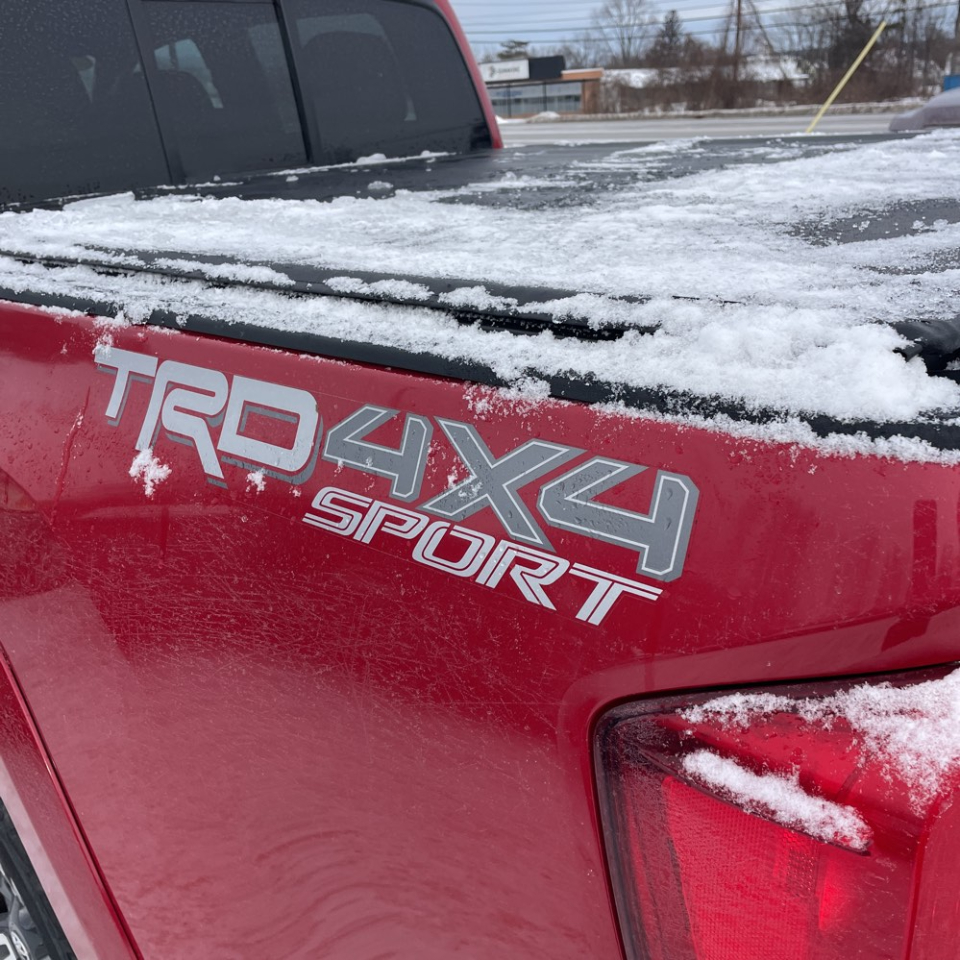 Toyota Tacoma 4WD Double Cab V6 AT SR (Natl) 2016