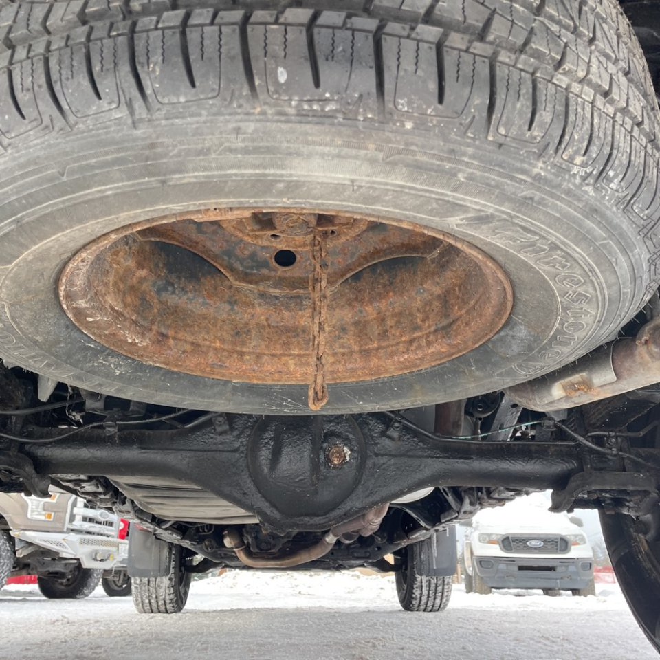 Toyota Tacoma 4WD Double Cab V6 AT SR (Natl) 2016