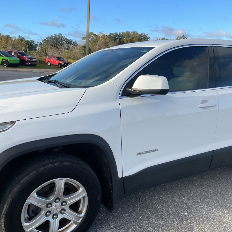 GMC Acadia AWD 4dr SLE w/SLE-1 2018