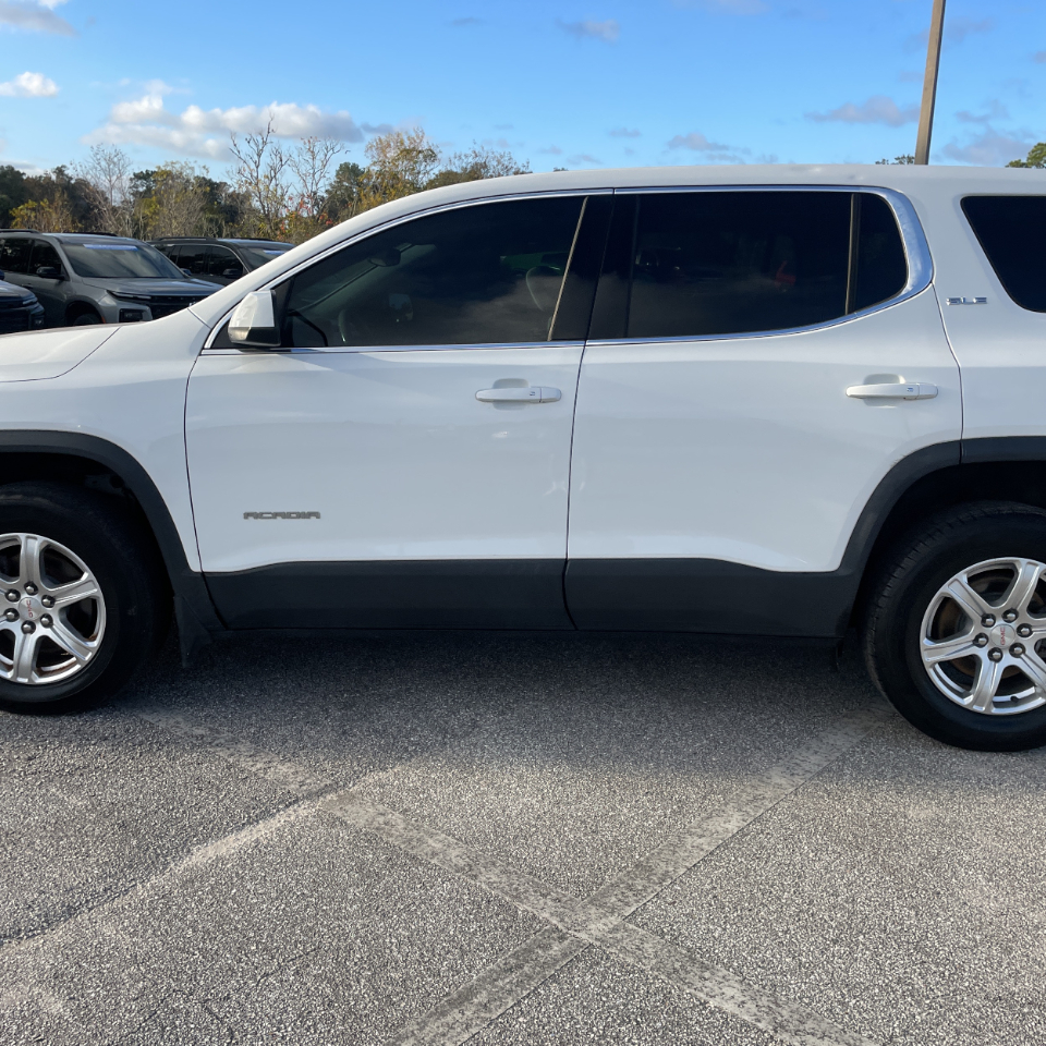 GMC Acadia AWD 4dr SLE w/SLE-1 2018