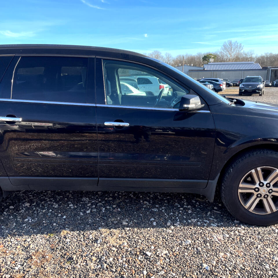 Chevrolet Traverse AWD 4dr LT w/2LT 2017