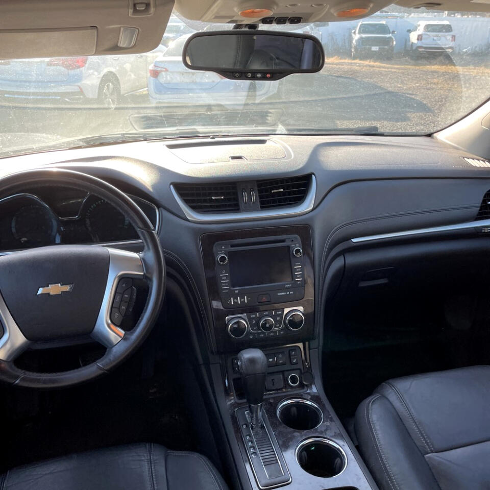 Chevrolet Traverse AWD 4dr LT w/2LT 2017