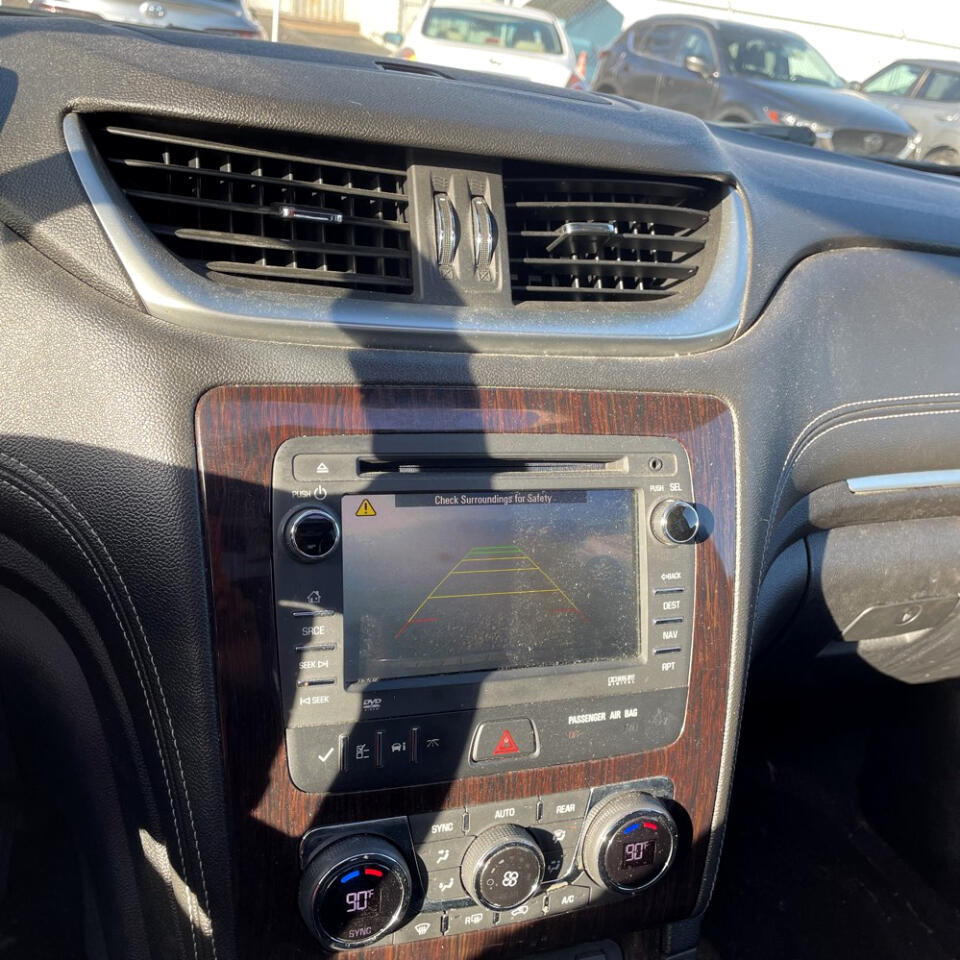 Chevrolet Traverse AWD 4dr LT w/2LT 2017