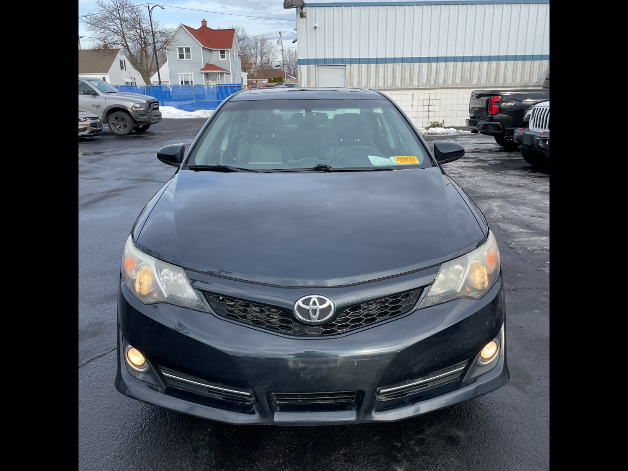 Toyota Camry 4dr Sdn I4 Auto L (Natl) 2013