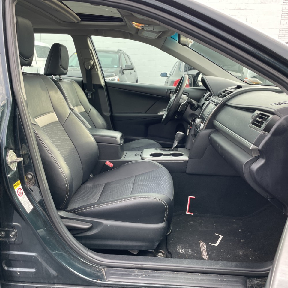 Toyota Camry 4dr Sdn I4 Auto L (Natl) 2013