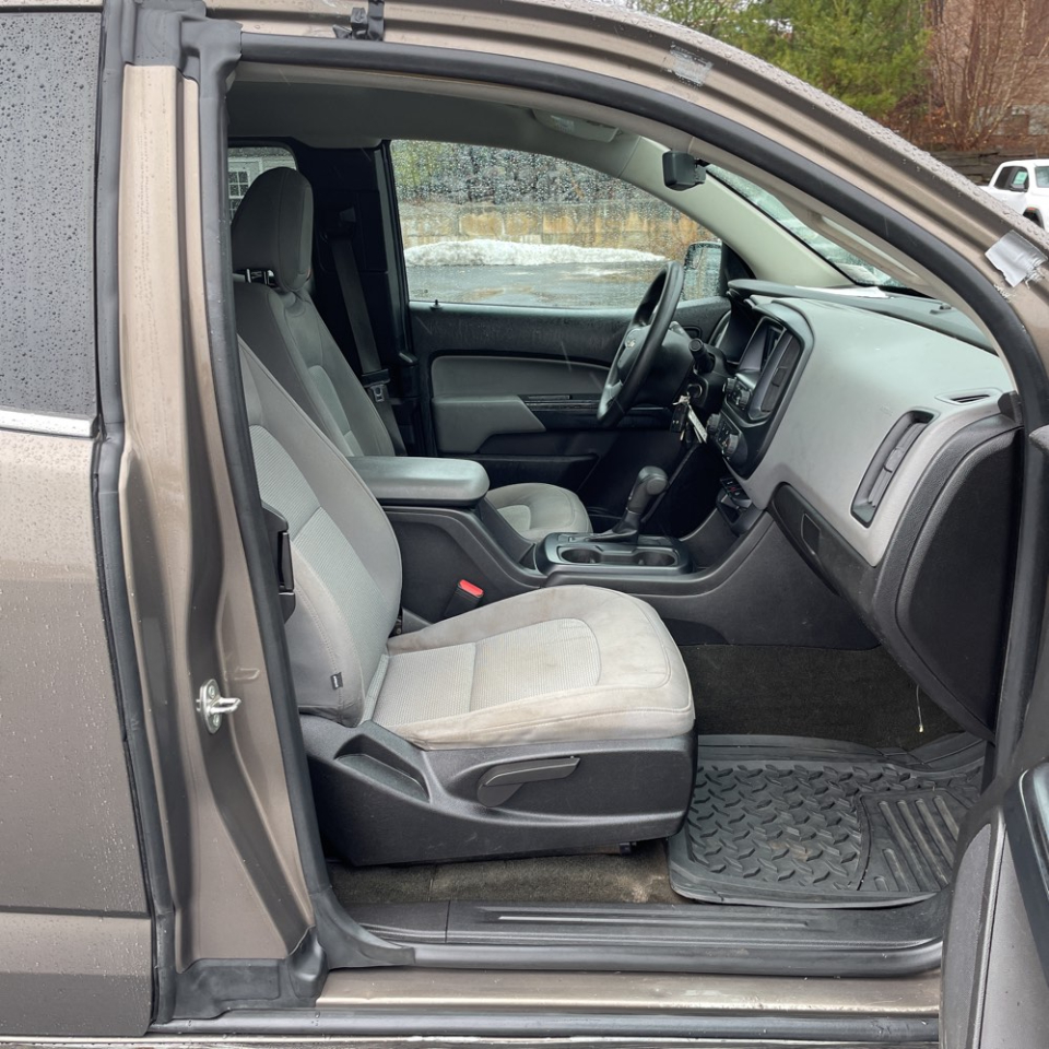 Chevrolet Colorado 4WD Ext Cab 128.3" WT 2016