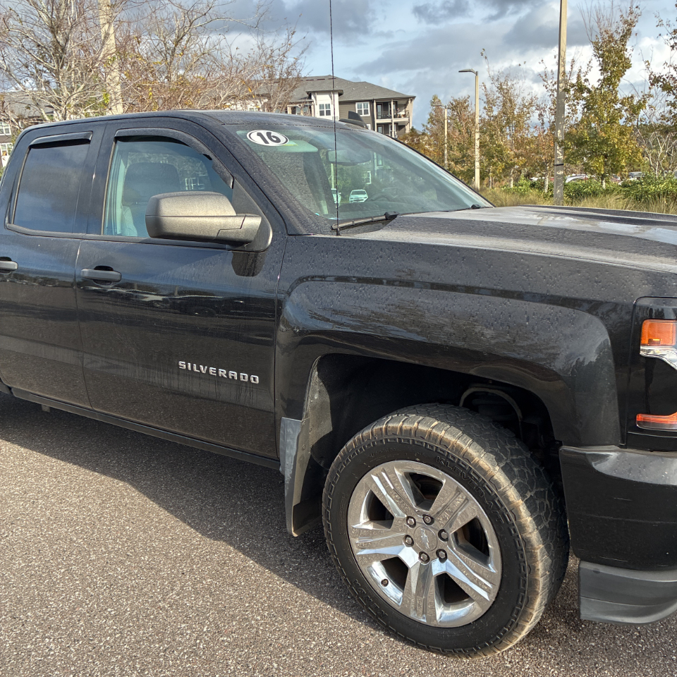 Chevrolet Silverado 1500 4WD Double Cab 143.5" Custom 2016