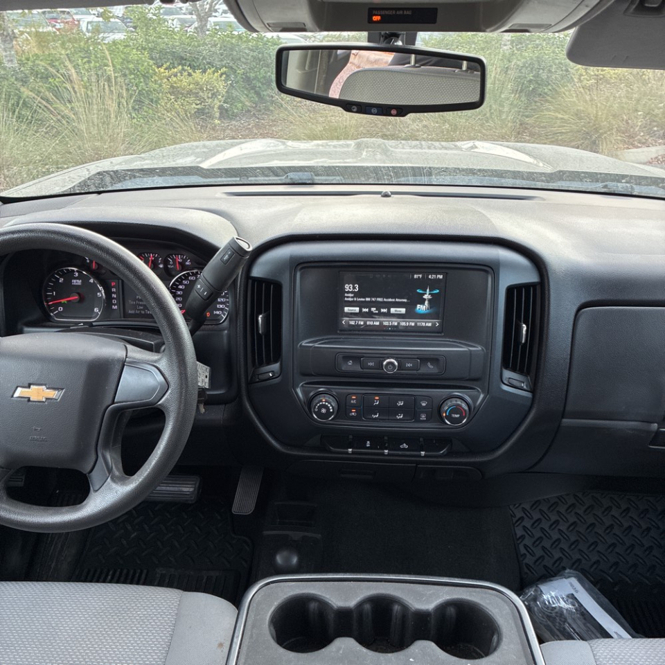 Chevrolet Silverado 1500 4WD Double Cab 143.5" Custom 2016