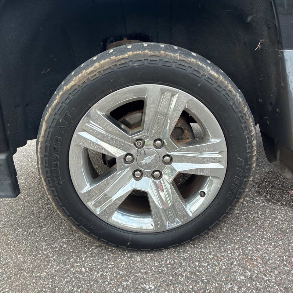 Chevrolet Silverado 1500 4WD Double Cab 143.5" Custom 2016