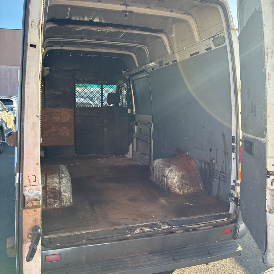 Dodge Sprinter Van 3500 High Ceiling 140-in. WB 2006