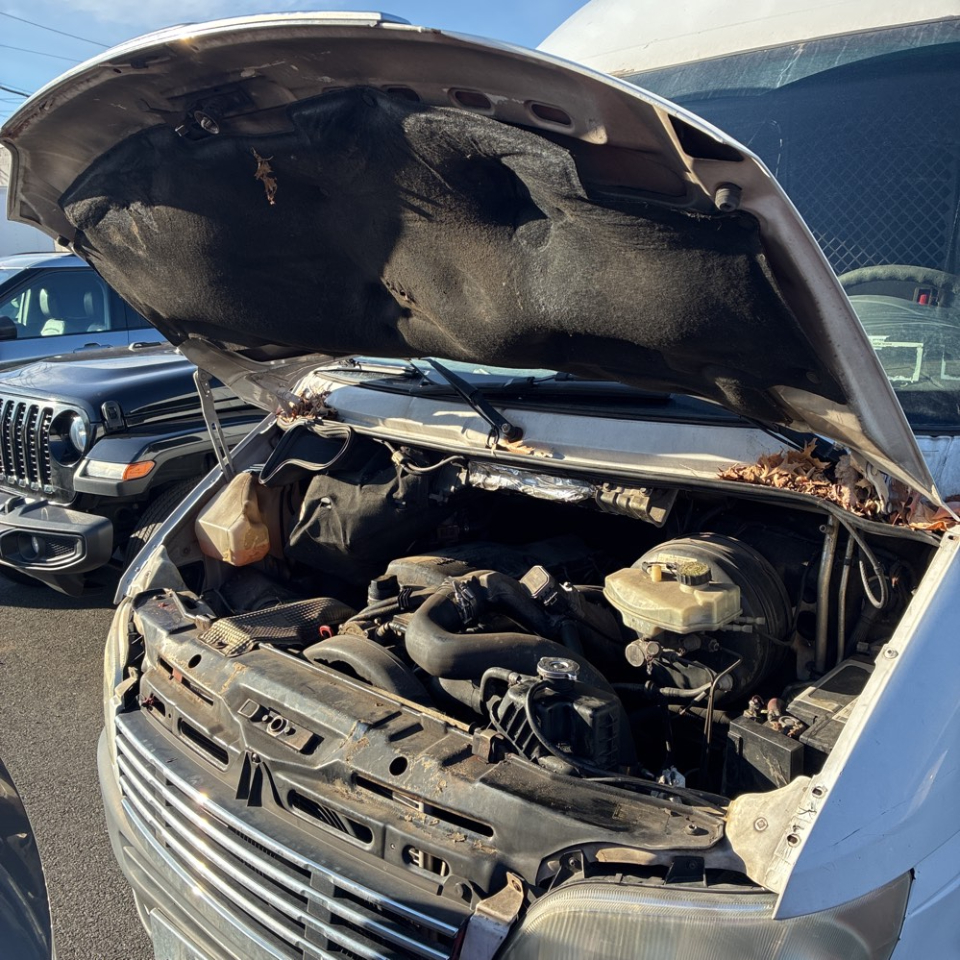 Dodge Sprinter Van 3500 High Ceiling 140-in. WB 2006