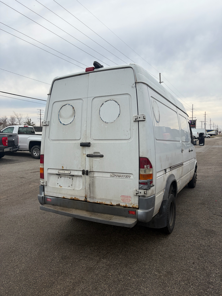 Dodge Sprinter Van 3500 High Ceiling 140-in. WB 2006