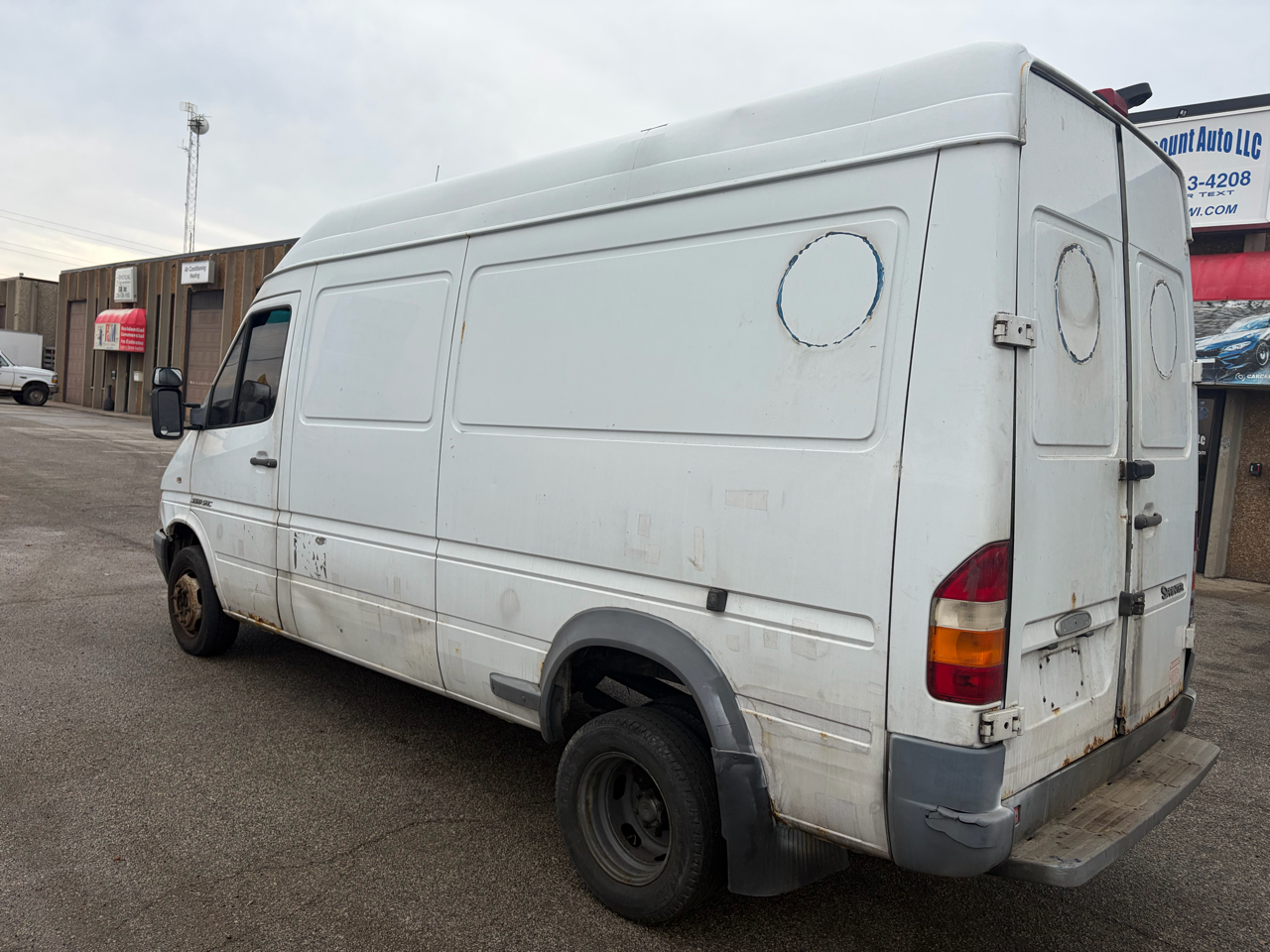 Dodge Sprinter Van 3500 High Ceiling 140-in. WB 2006