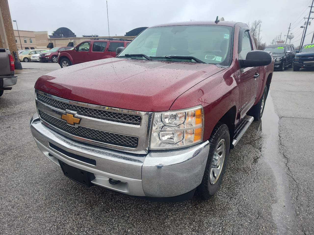 Chevrolet Silverado 1500 4WD Reg Cab 119.0" LT 2013