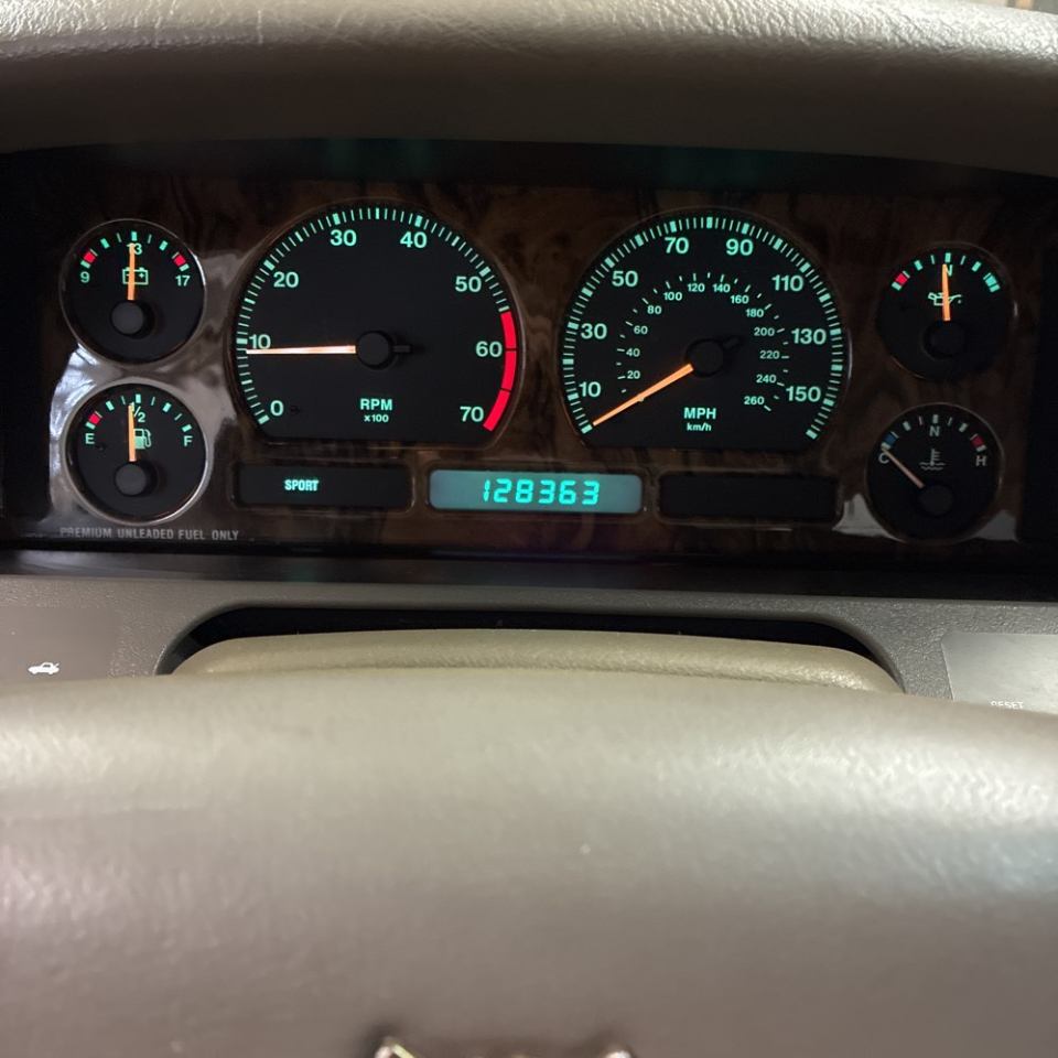 Jaguar XJ Series Sedan 4dr Sdn 4.0L 1996