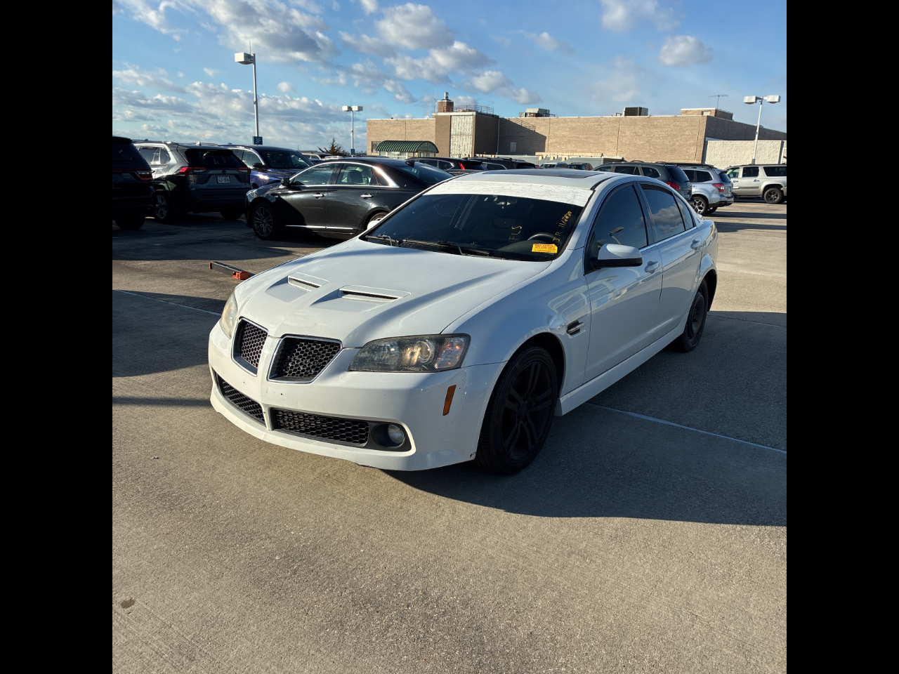 Pontiac G8 4dr Sdn 2009