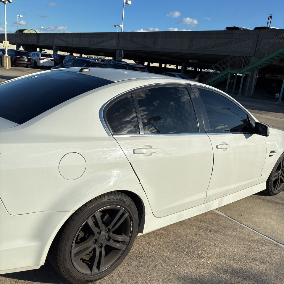 Pontiac G8 4dr Sdn 2009