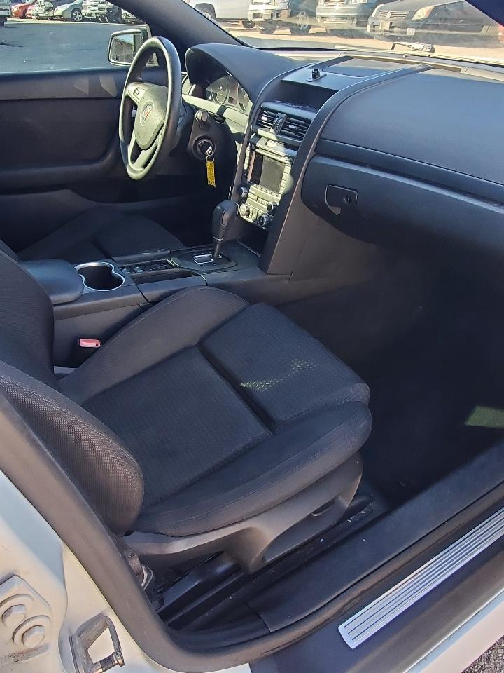 Pontiac G8 4dr Sdn 2009