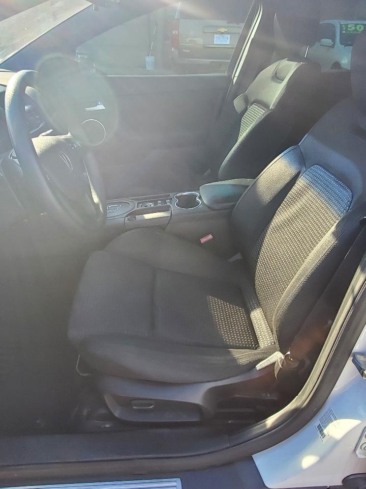 Pontiac G8 4dr Sdn 2009