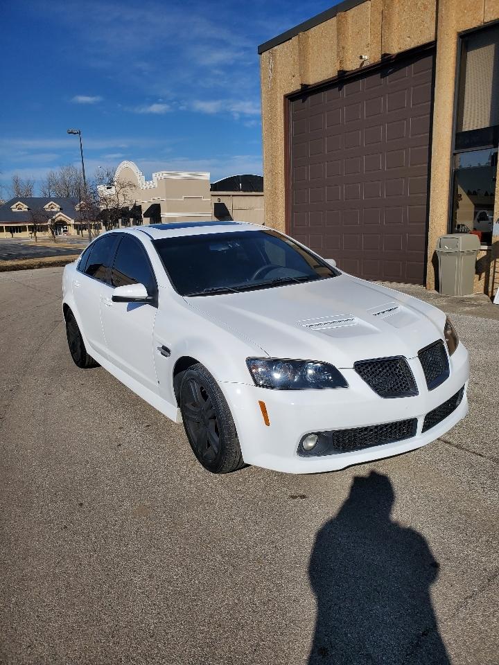 Pontiac G8 4dr Sdn 2009