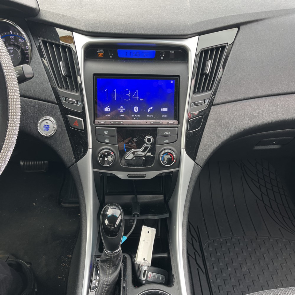 Hyundai Sonata 4dr Sdn 2.4L Auto SE 2013