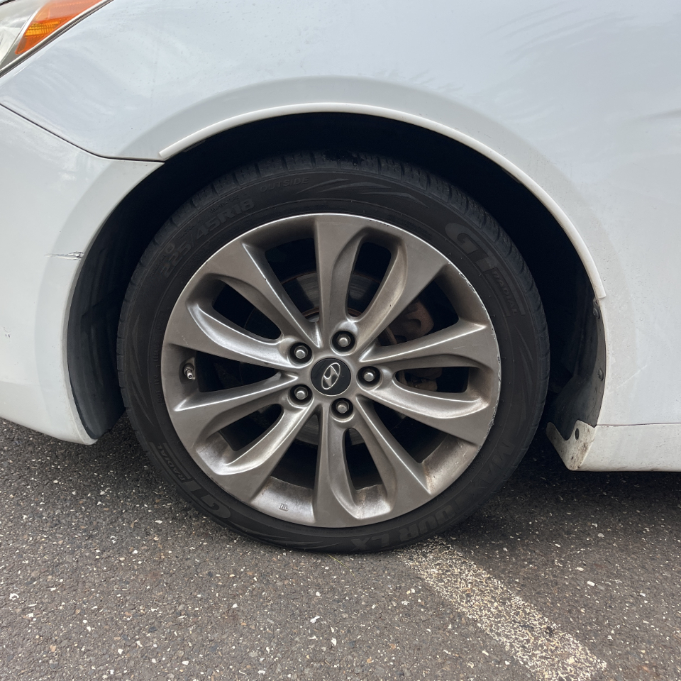 Hyundai Sonata 4dr Sdn 2.4L Auto SE 2013