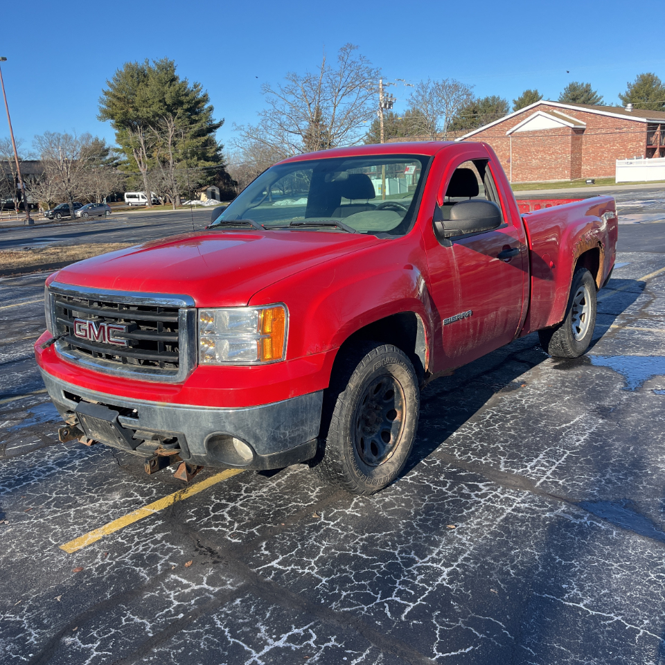 GMC Sierra 1500 4WD Reg Cab 119.0" Work Truck 2011